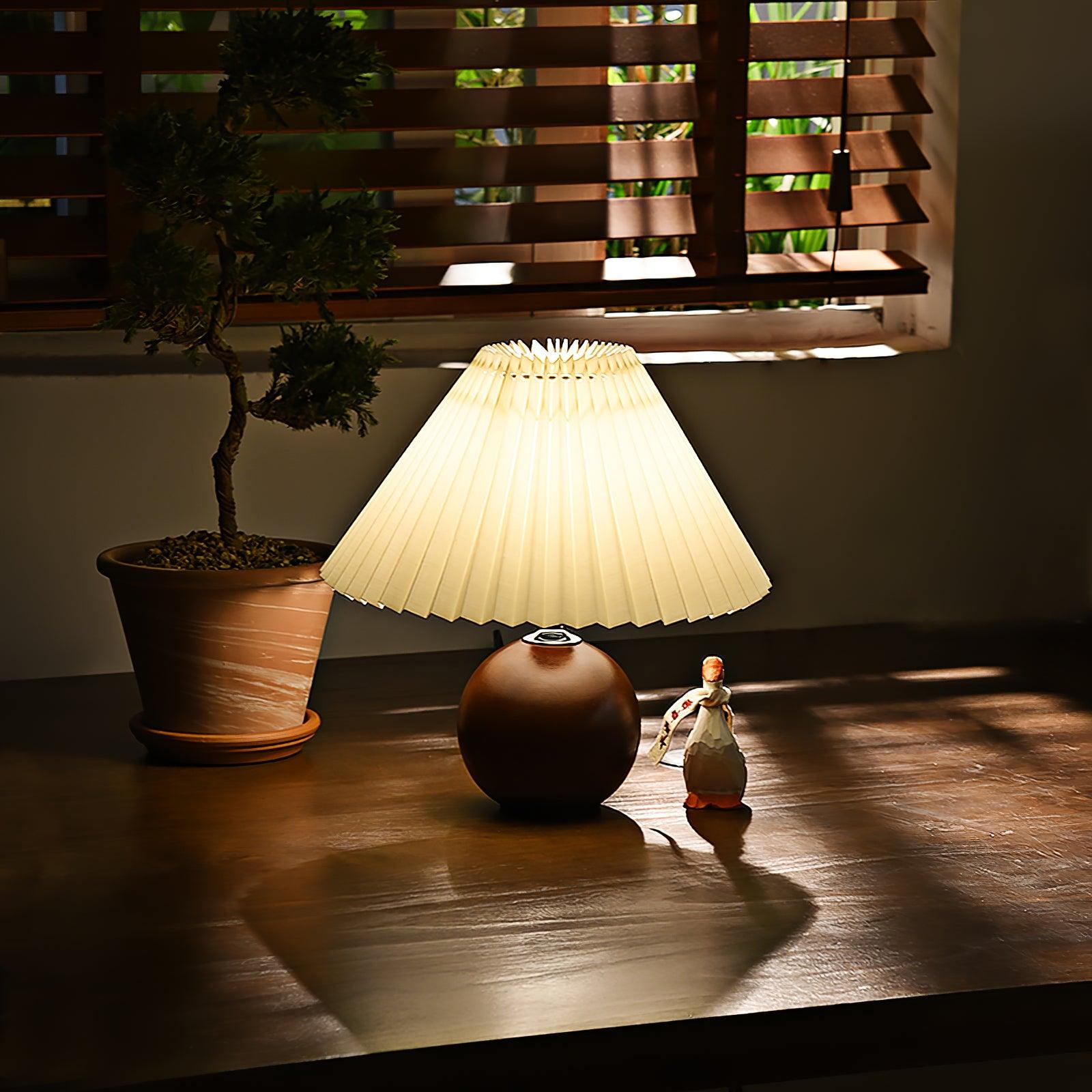 Wooden Pleated Table Lamp Table lamp
