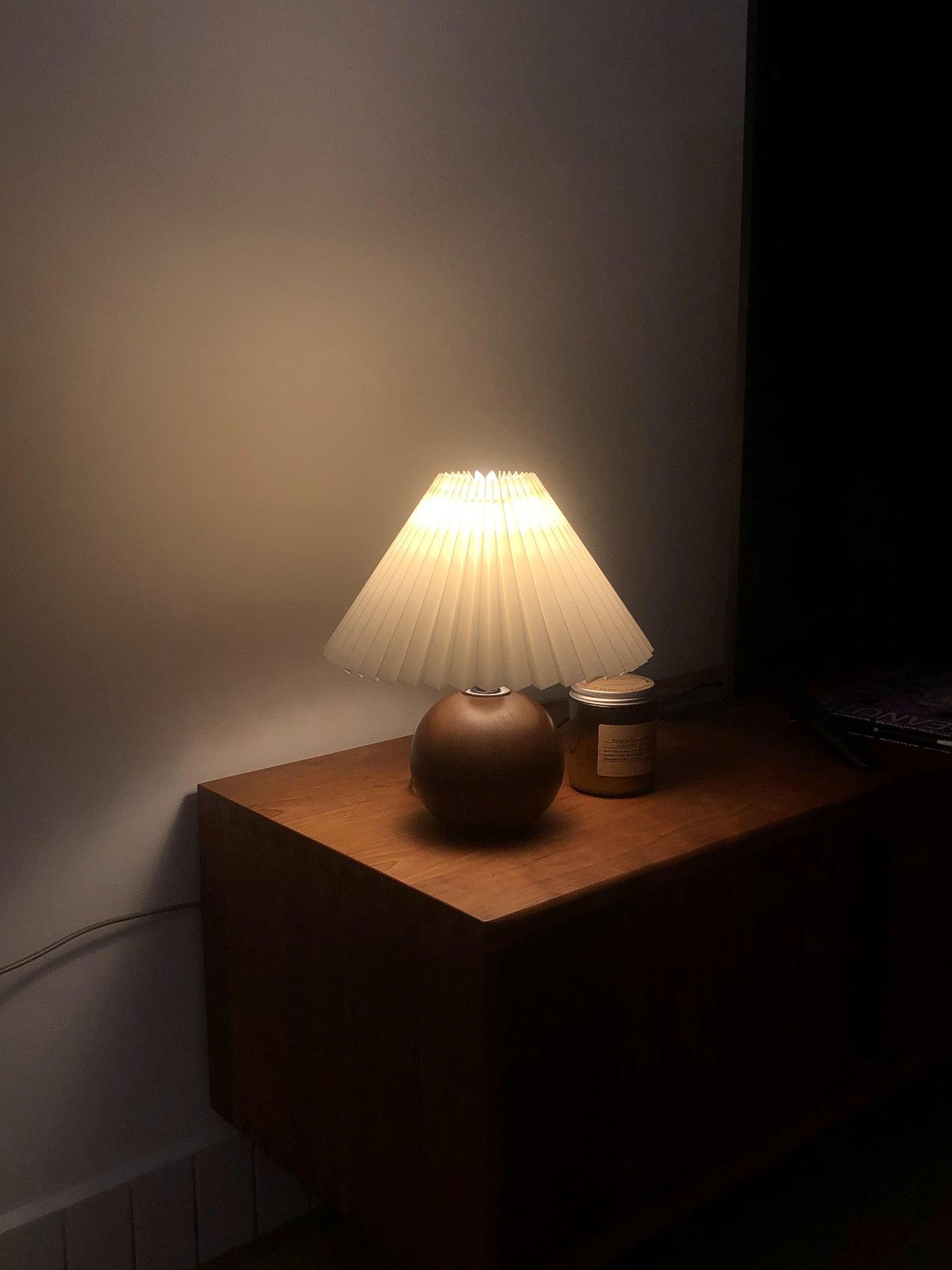 Wooden Pleated Table Lamp Table lamp