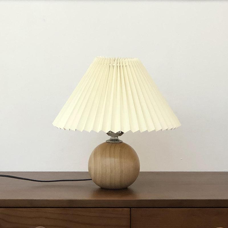 Wooden Pleated Table Lamp Dia 11″ x H 11.8″ / Dia 28cm x H 30cm / Natural wood + Beige / US Plug Table lamp