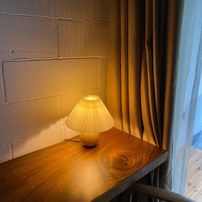 Wooden Pleated Table Lamp Table lamp