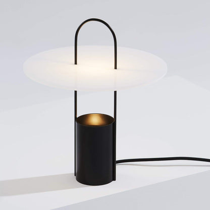 Nomade Table Lamp Dia 11″ x H 13″ / Dia 28cm x H 33cm / Black / US Plug Table lamp