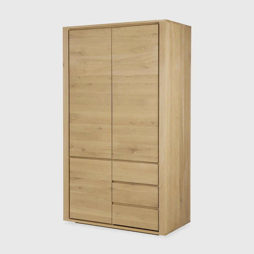 Ethnicraft Shadow Dresser